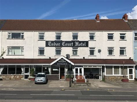 tudor hotel swansea|Tudor Court Hotel .